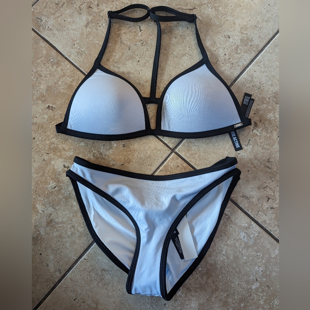 Victoria Secret bikini top and bottom size M